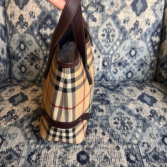 Burberry Mini Bucket Bag - Picture 6 of 14